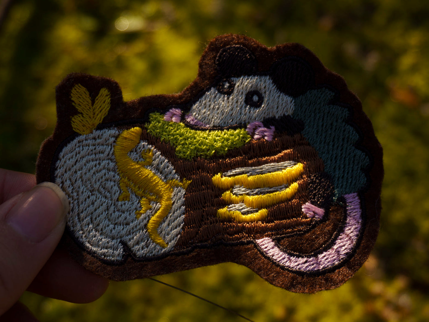 Parche para coser de zarigüeya y amigos