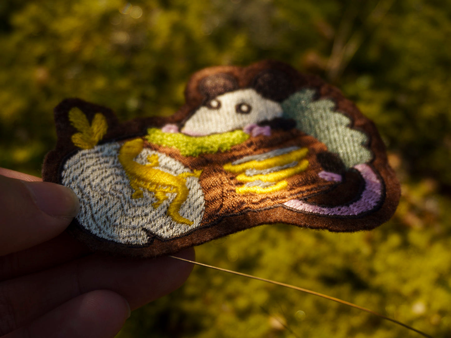 Parche para coser de zarigüeya y amigos