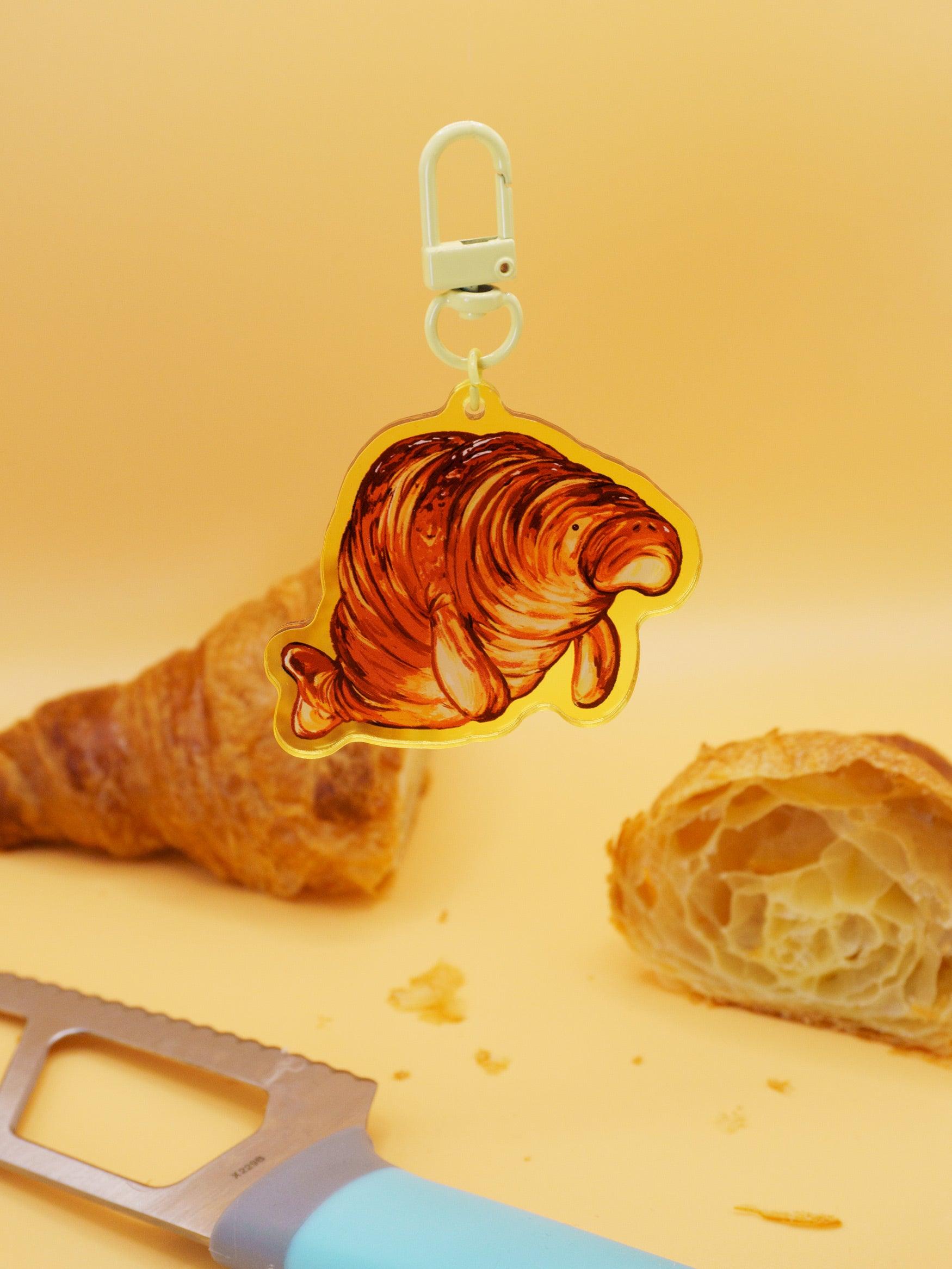Croissanatee Acrylic Keycharm AlienInAJar